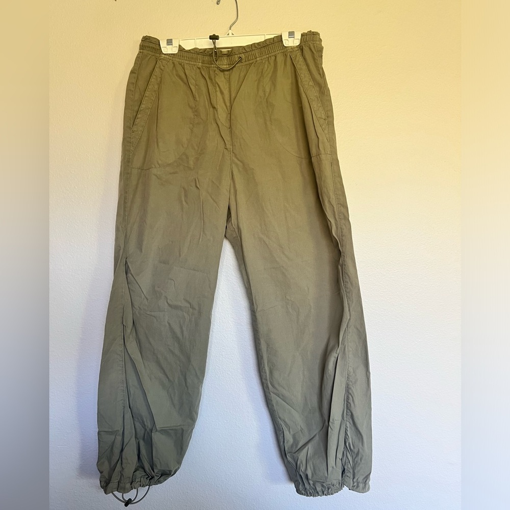 Parachute pants